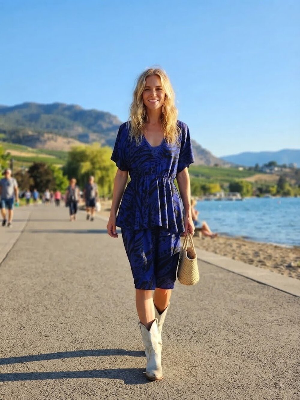 Vintage 80s Blue & Black Patterned Women's Midi Dress
